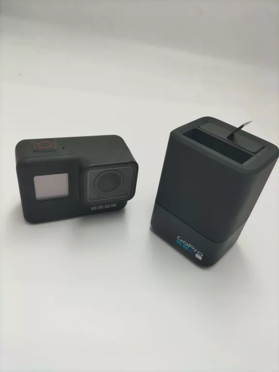 KAMERA GO PRO 7 HERO BLACK 2X BATERIA