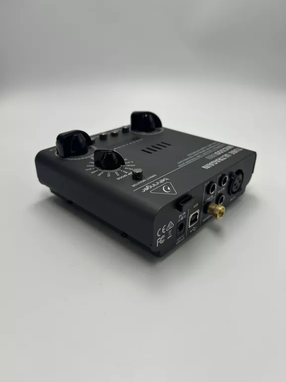 PRZEDWZMACNIACZ MIKROFONOWY LAMPOWY BEHRINGER MIC500USB