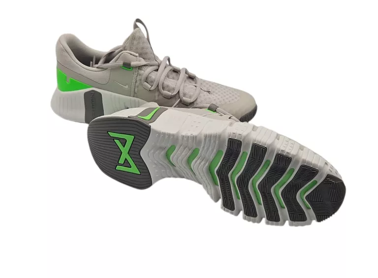 BUTY MĘSKIE NIKE METCON 5 NIKE DV3949-002 R-44