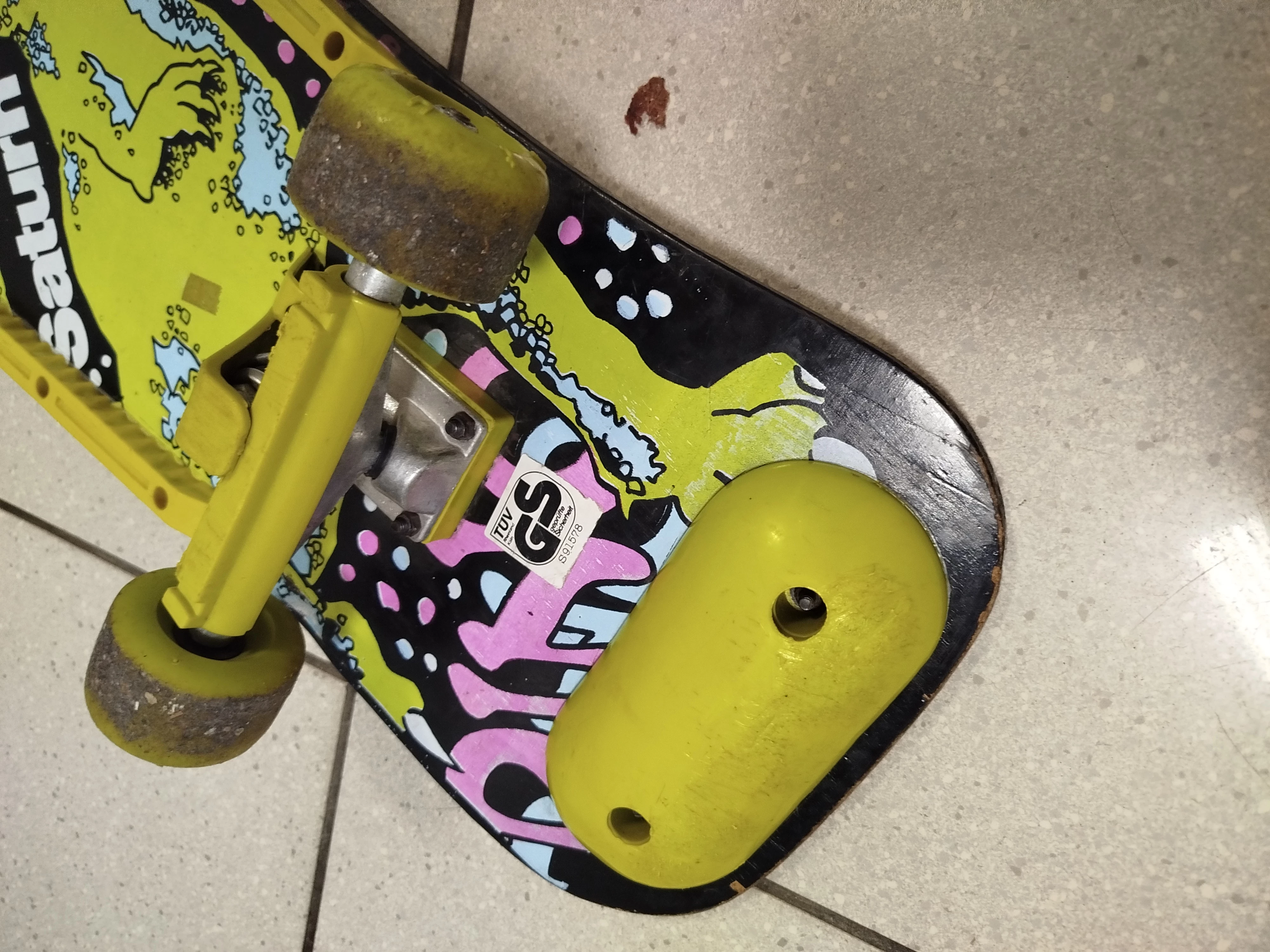 deskorolka-saturn-szerokosc-8250