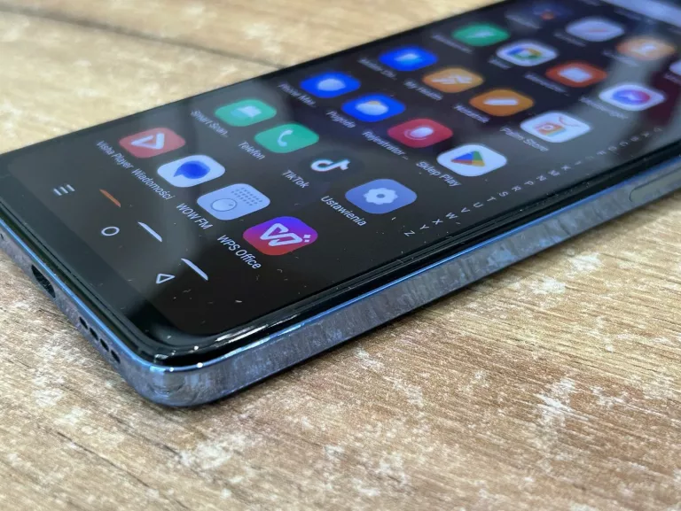 TELEFON INFINIX 40I 256GB KOMPLET GWARANCJA MEDIA EXPERT