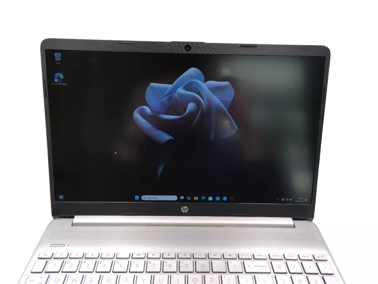 LAPTOP HP 15S-EQ3XXX - RAZEN 5 / 8GB RAM / 512 GB SSD /W11