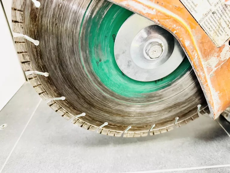 PRZECINARKA DO BETONU STIHL TS 700