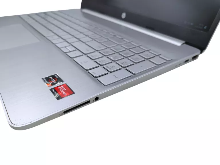 LAPTOP HP 15S-EQ3XXX - RAZEN 5 / 8GB RAM / 512 GB SSD /W11