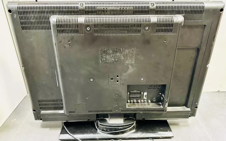 TV AKAI 32 CALE+PILOT