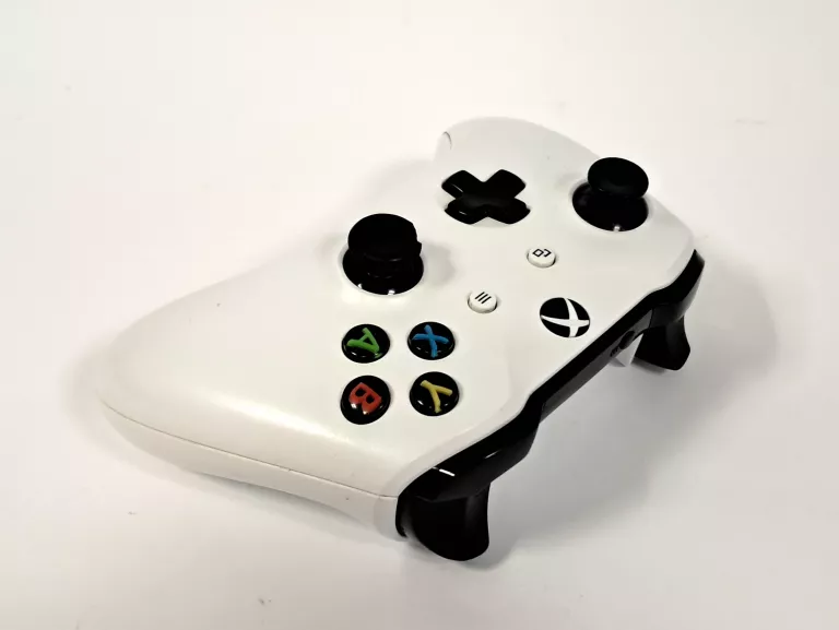 KONSOLA XBOX ONE S 500GB + FC25