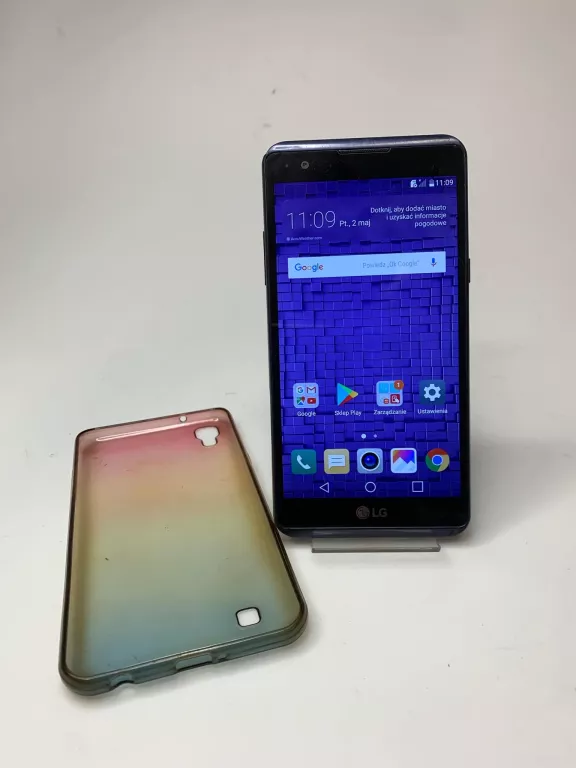TELEFON LG X POWER