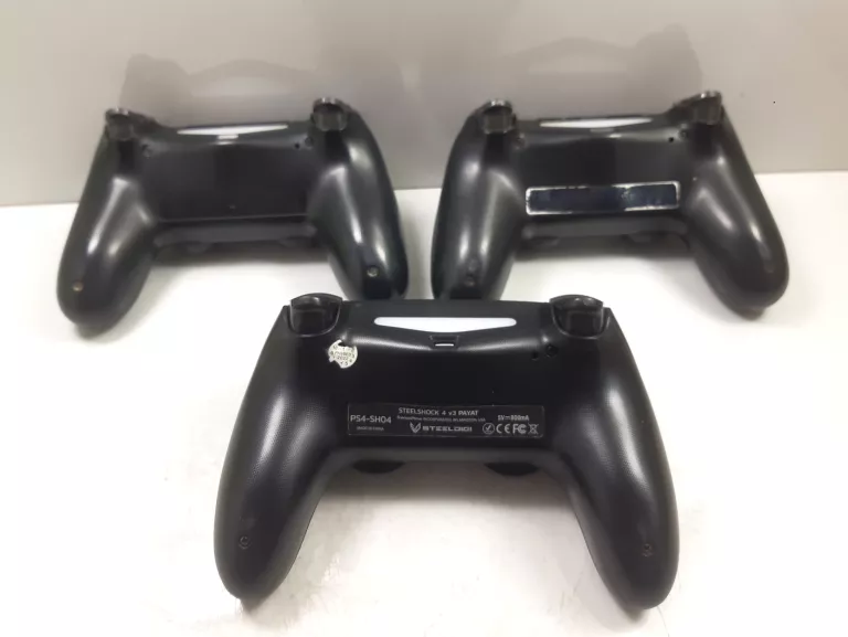 KONSOLA PS4 3 PADY GRA MINECRAFT CUH-2116B