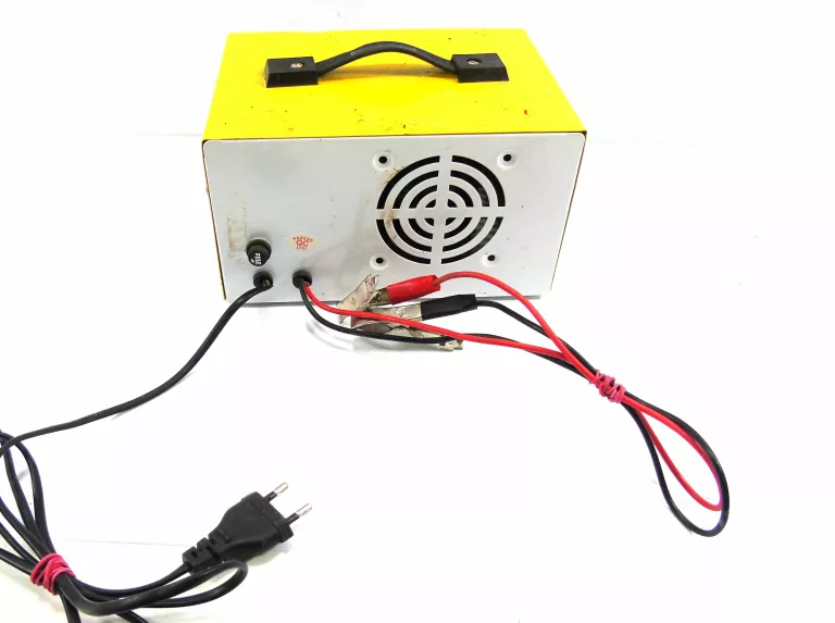 PROSTOWNIK SAMOCHODOWY CBP-15A/12V