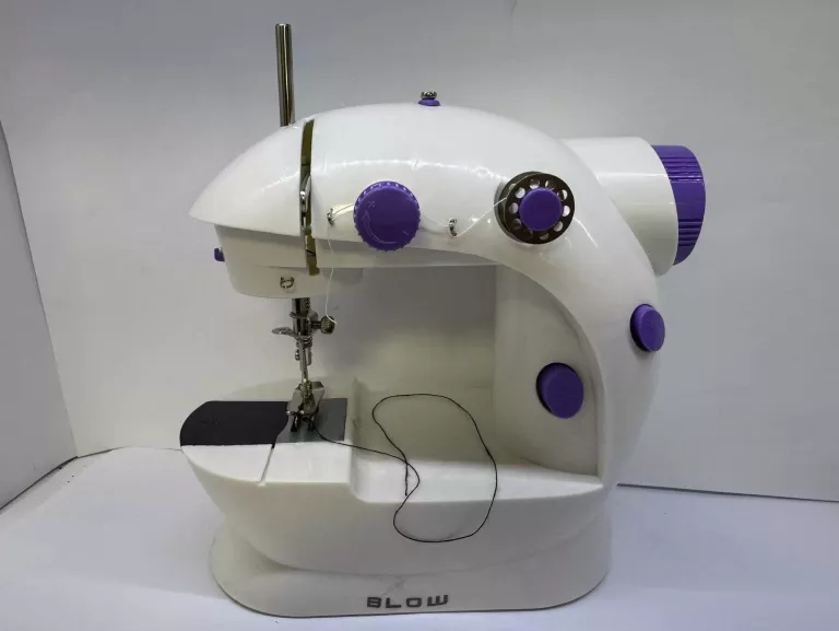 MASZYNA DO SZYCIA BLOW SM-31
