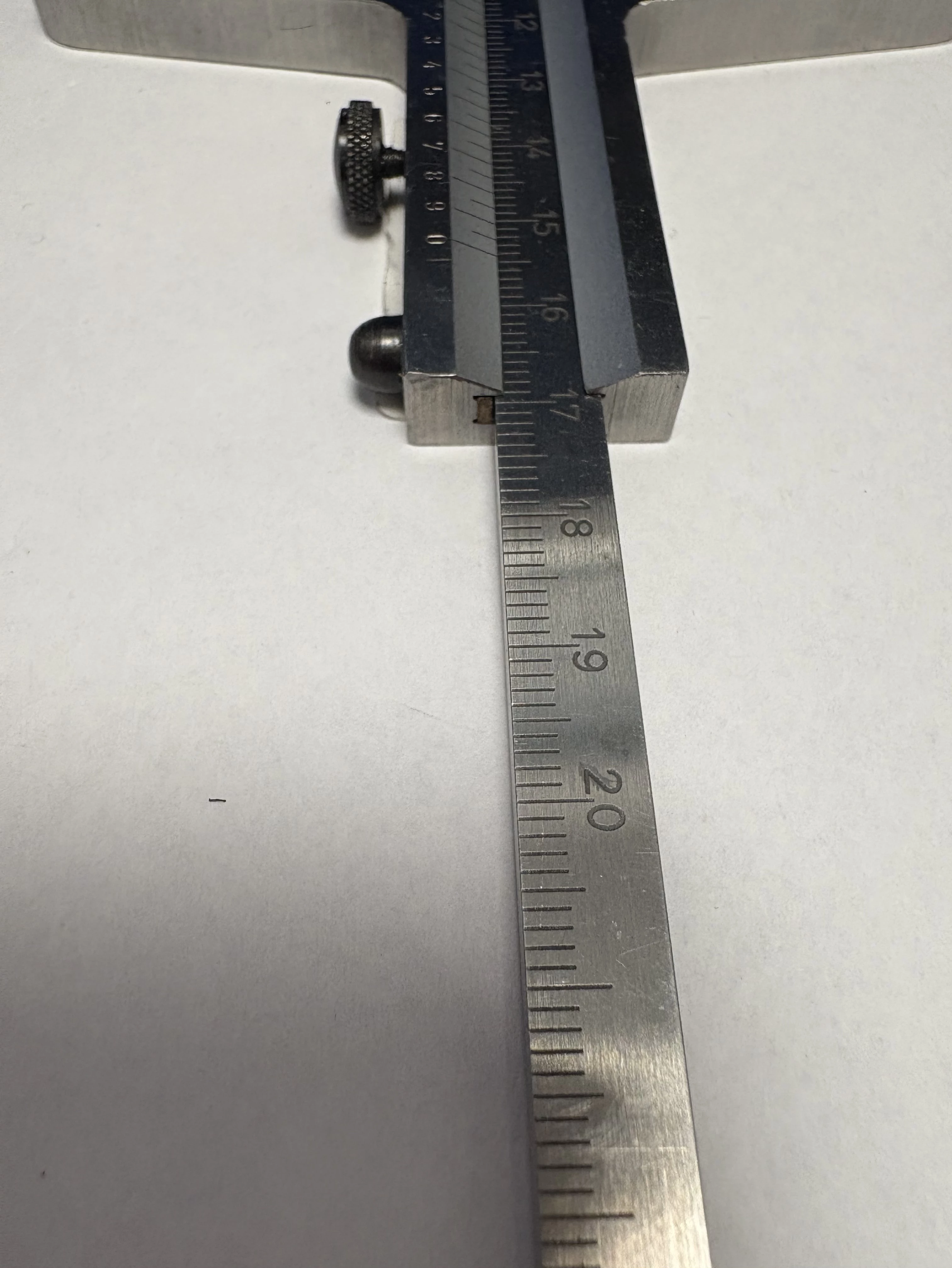 glebokosciomierz-helios-metal-stan-11323-2