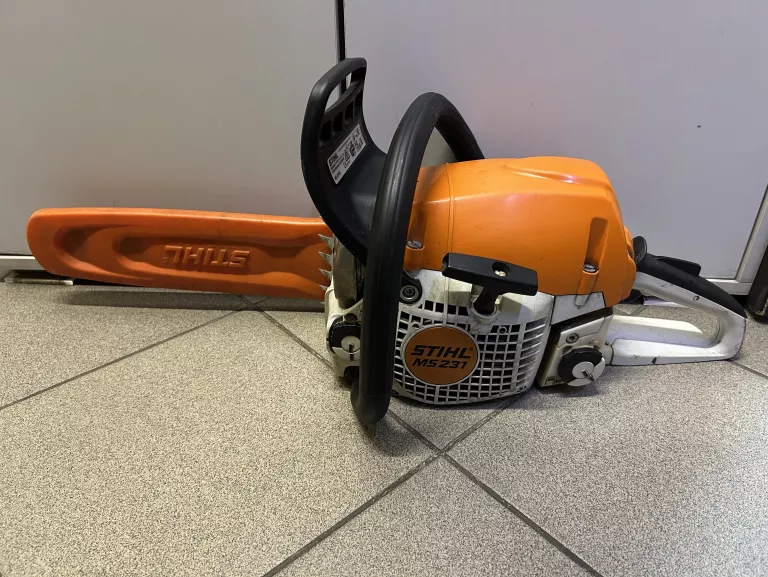 PIŁA PILARKA SPALINOWA ŁAŃCUCHOWA STIHL MS231C 07.2021 R