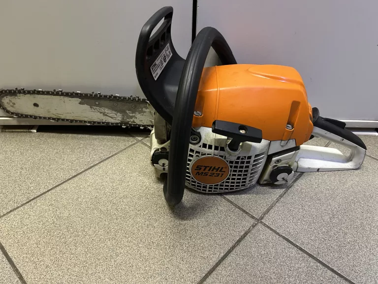 PIŁA PILARKA SPALINOWA ŁAŃCUCHOWA STIHL MS231C 07.2021 R