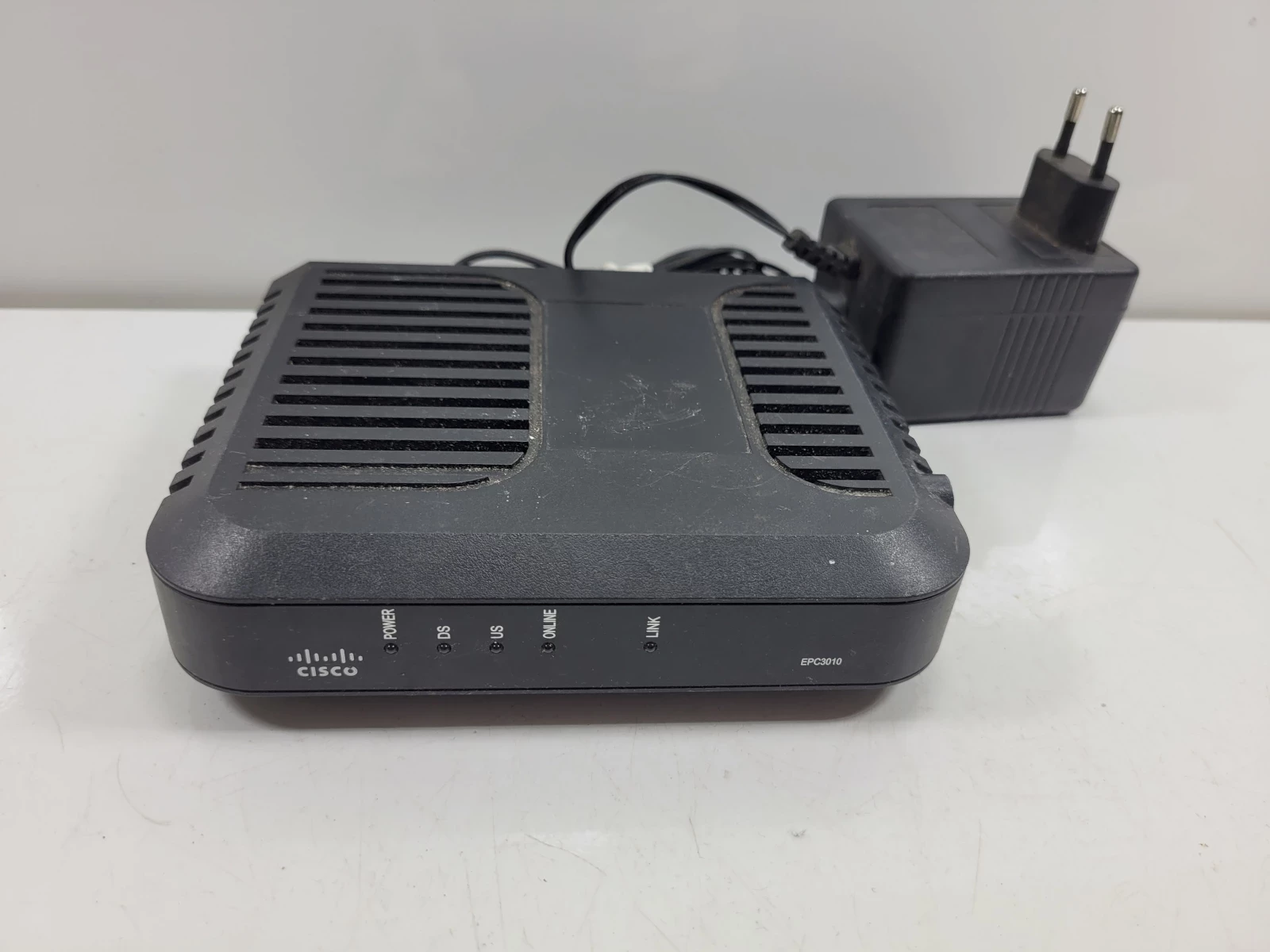router-modem-cisco-epc3010-poznanska-15-wronki