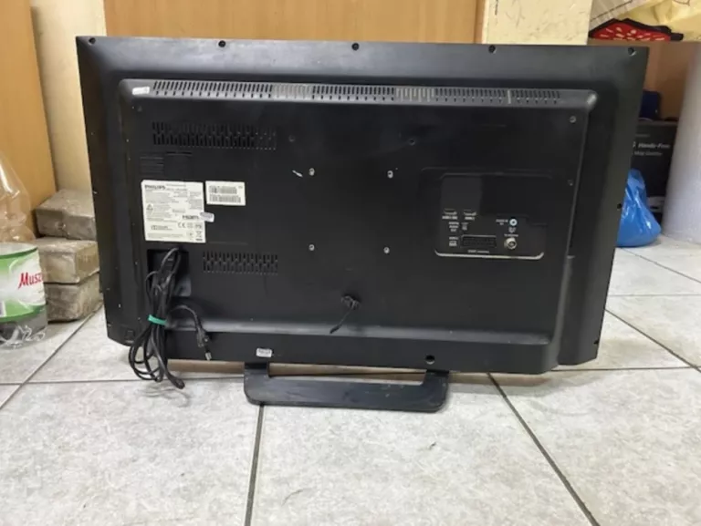 TELEWIZOR PHILIPS 32PHH4100/88 @OPIS