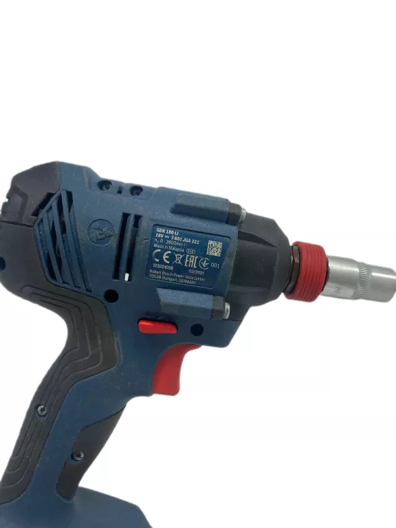 KLUCZ UDAROWY BOSCH GDX 180-LI + AKUMULATOR 4,0AH 18V