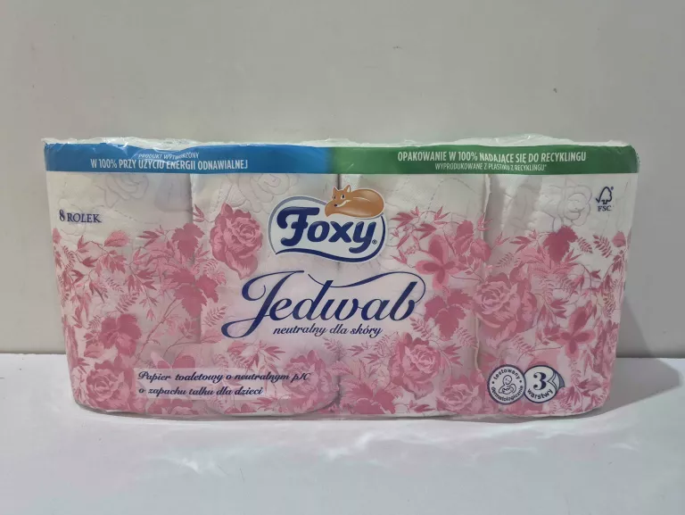 FOXY JEDWAB PAPIER TOALETOWY TRZYWARSTWOWY 8SZT