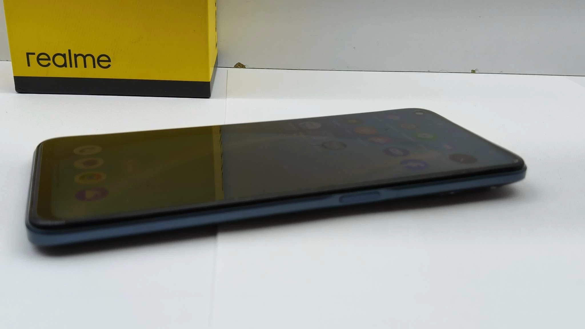 smartfon-realme-9-pro-8-gb-128-gb-5g-typ-202685-212929