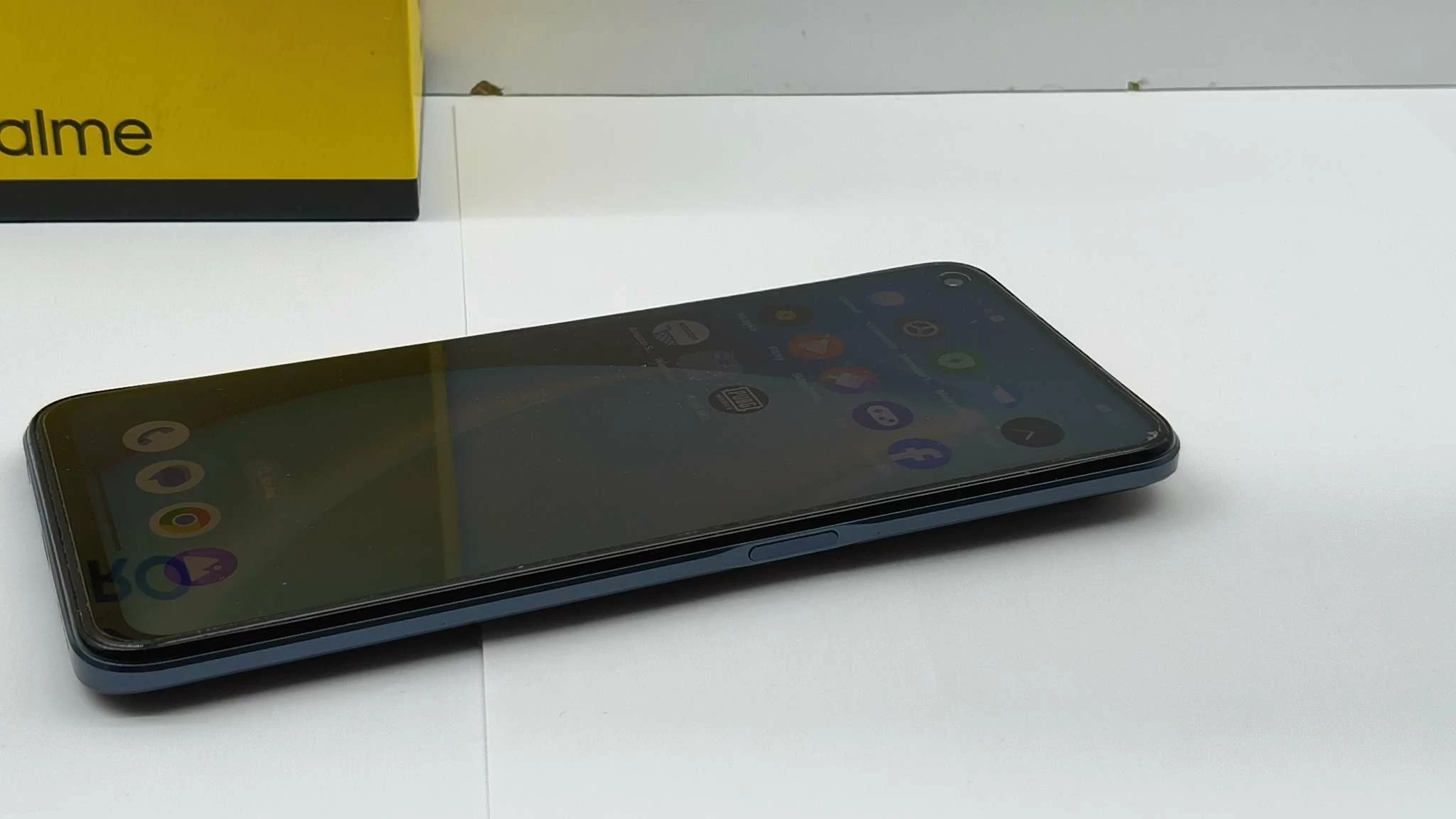 smartfon-realme-9-pro-8-gb-128-gb-5g-przekatna-ekranu-660