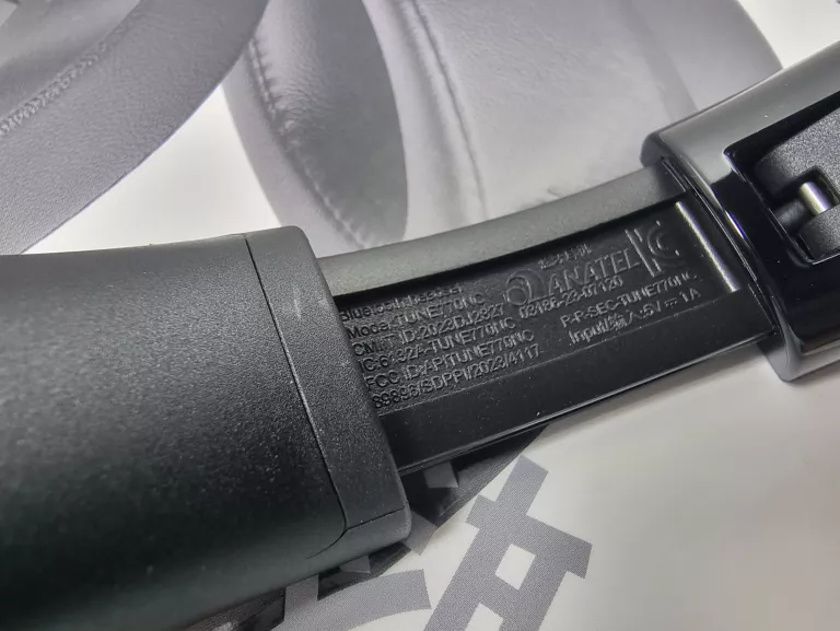 SŁUCHAWKI JBL TUNE 770 NC