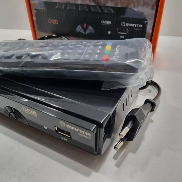 dekoder-manta-dvbt017-pilot-pudelk-jak-nowy-ean-gtin-5902510676773