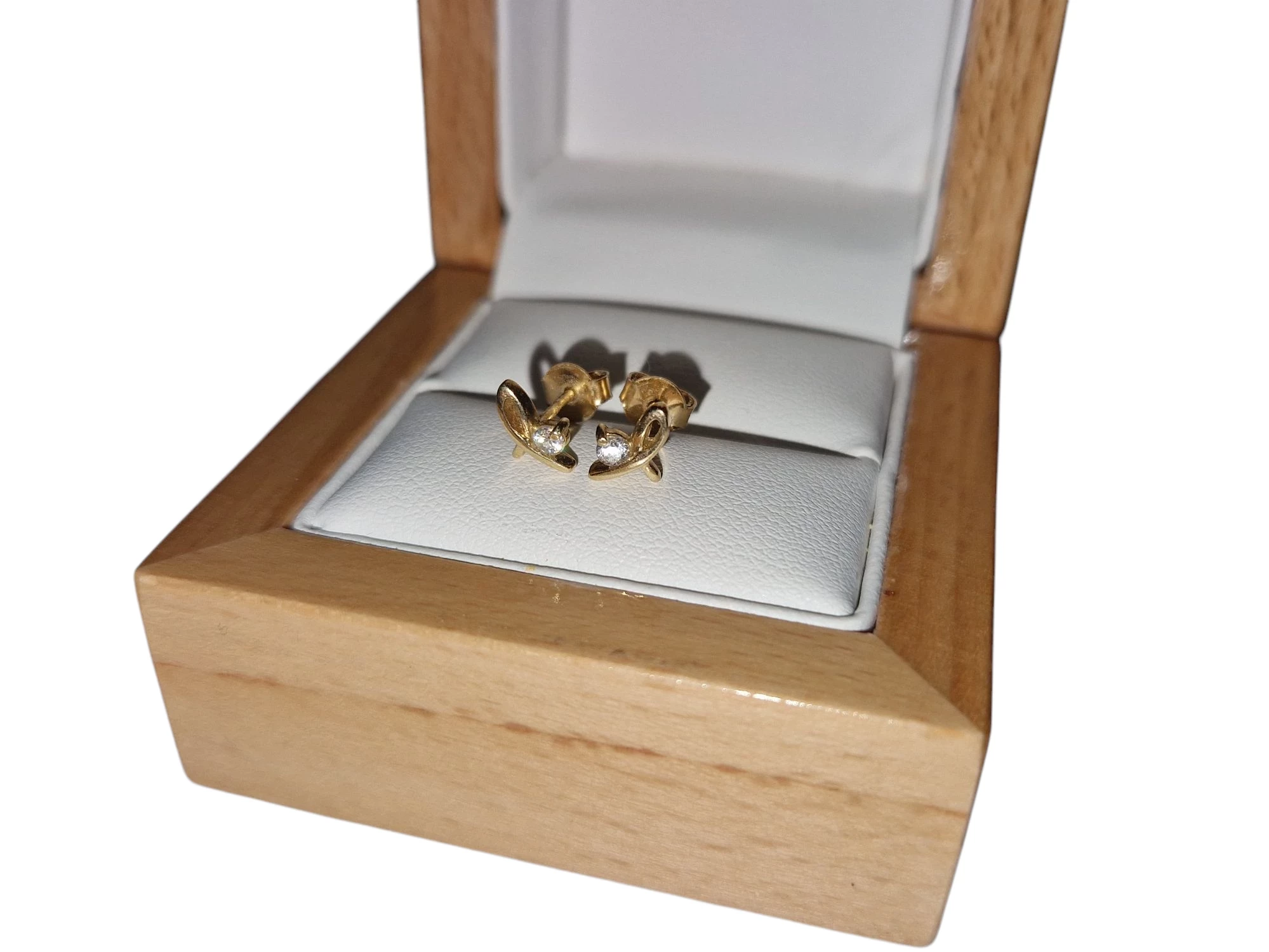 sliczne-kolczyki-sztyfty-kokardka-pr-585-stan-11323-2