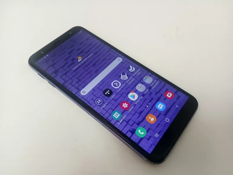 SMARTFON SAMSUNG GALAXY J6+ 3 GB / 32 GB