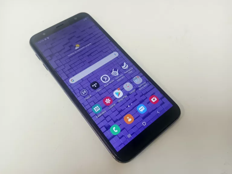 SMARTFON SAMSUNG GALAXY J6+ 3 GB / 32 GB