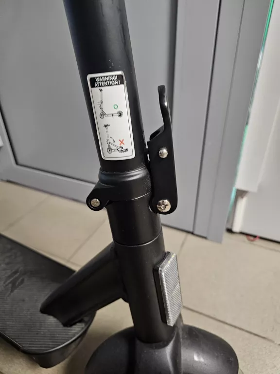 HULAJNOGA ELEKTRYCZNA ACER PREDATOR ADVANCE 60KM 500W AMORTYZACJA 10" CZAR