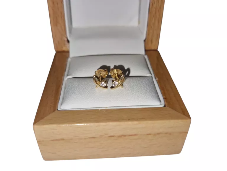 sliczne-kolczyki-sztyfty-kokardka-pr-585-ean-gtin-5905868202380