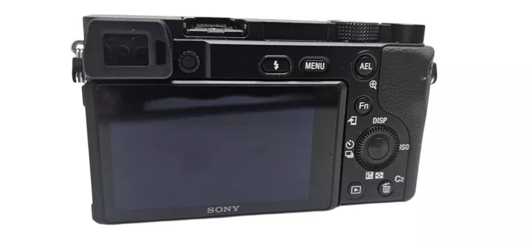 APARAT SONY ALPHA A6100 (ILCE-6100) + OBIEKTYW 16 - 50PZ MM CZARNY
