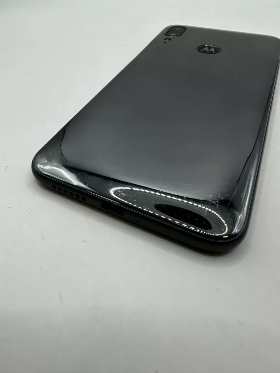 TELEFON MOTOROLA MOTO E6 PLUS 4/64 GB