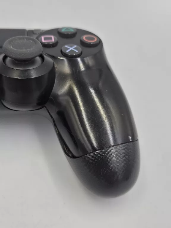 PAD SONY PS4 V2 CZARNY USZKODZONA OBUDOWA