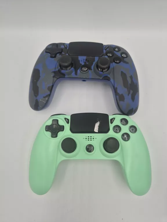 PADY DO KONSOLI PS4 DWIE SZTUKI