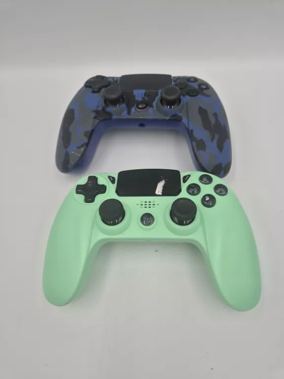 PADY DO KONSOLI PS4 DWIE SZTUKI