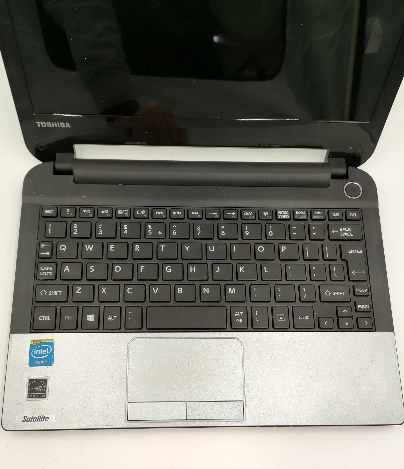 laptop-toshiba-nb10-okazja-stan-11323-2