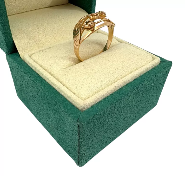 zloty-pierscionek-240g-585-r17-stan-11323-2