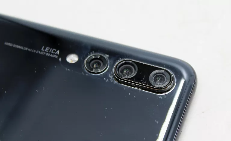 TELEFON HUAWEI P20 PRO - 6/128GB