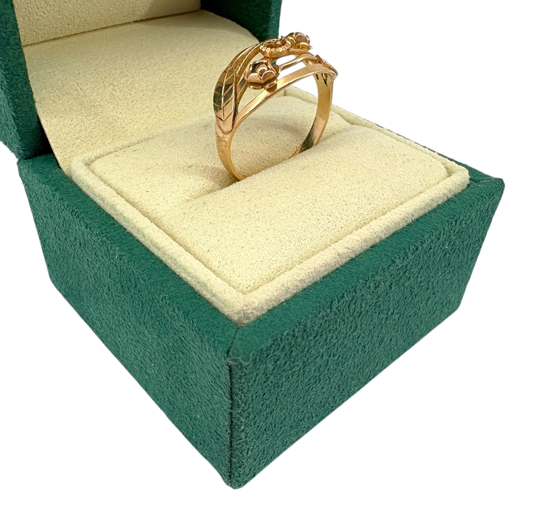 zloty-pierscionek-240g-585-r17-stan-11323-2