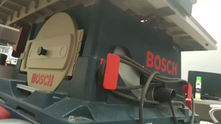 PILARKA STOŁOWA 2100W GTS 10 XC BOSCH ZE STOŁEM GTA 60W