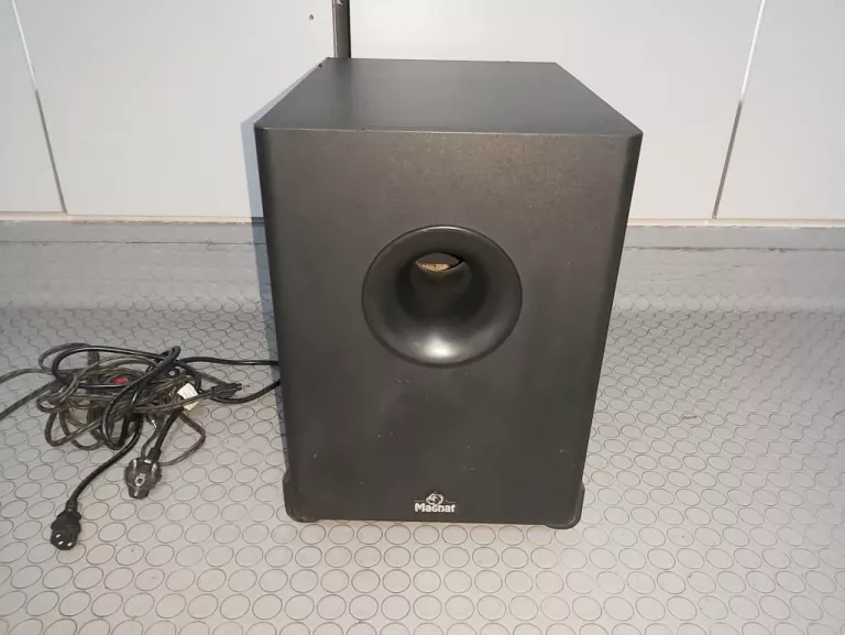 SUBWOOFER AKTYWNY MAGNAT 145 706 + PRZEWODY
