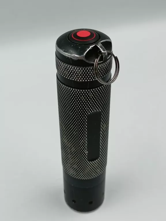 LATARKA KLASYCZNA WODOODPORNA MAŁA LEDLENSER T2 - 240 LUMENÓW