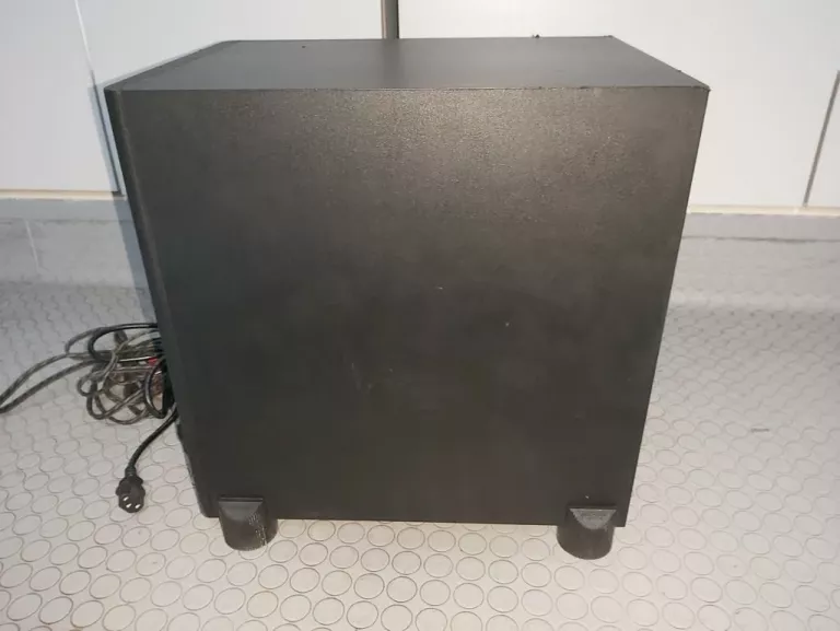 SUBWOOFER AKTYWNY MAGNAT 145 706 + PRZEWODY