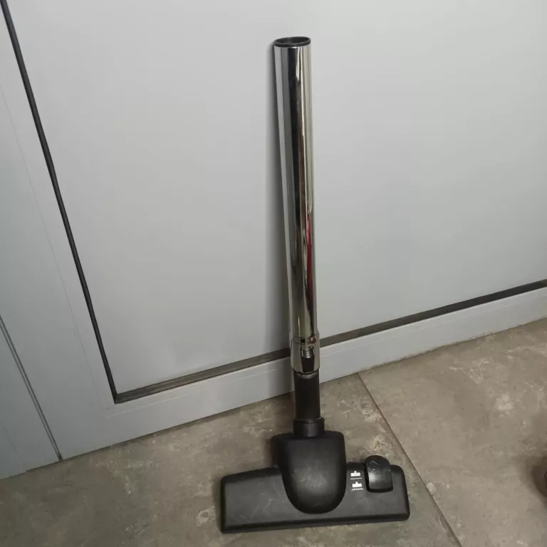 ODKURZACZ BEZWORKOWY ELEKTROLUX ZTF7620
