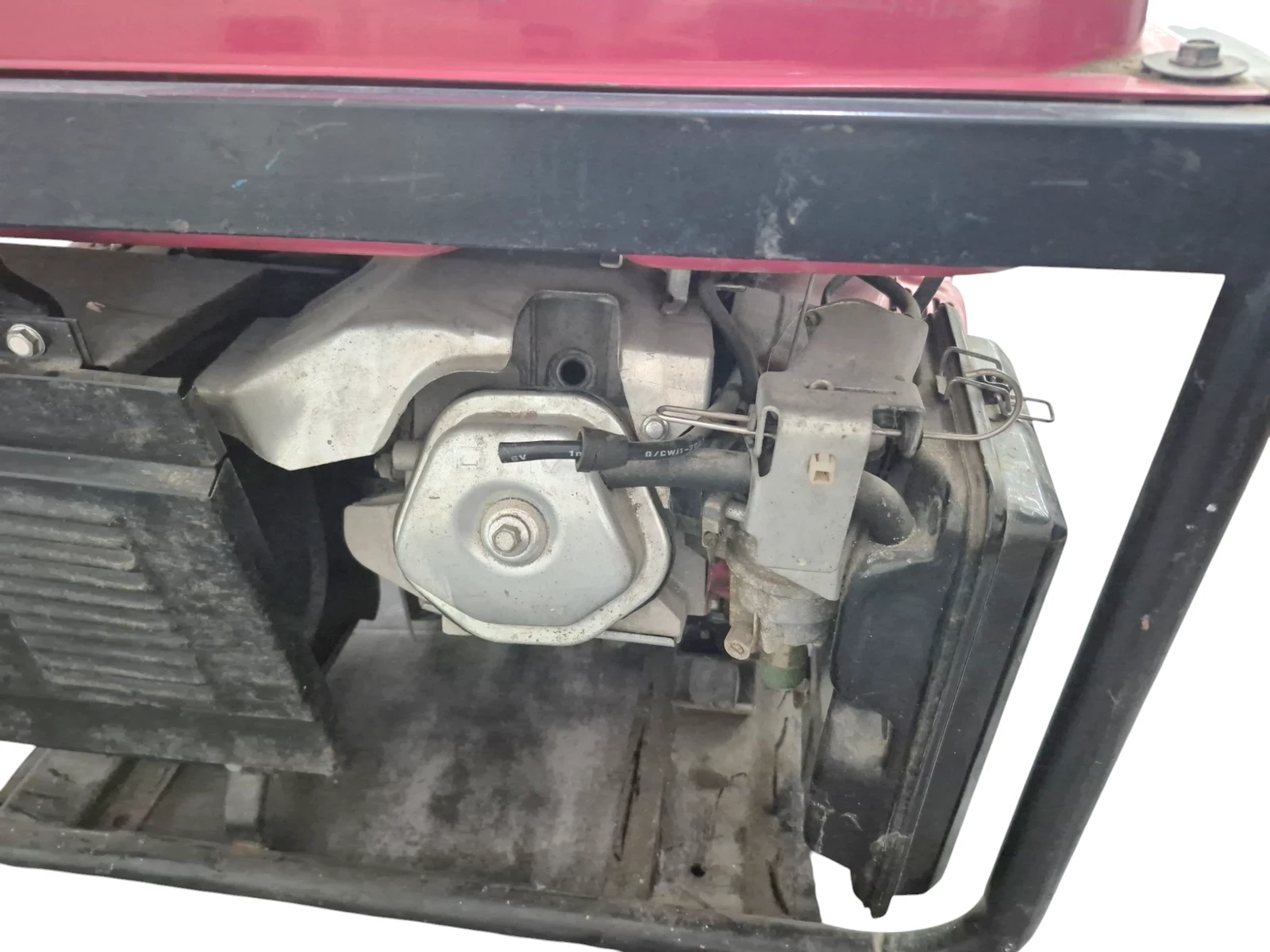 agregat-honda-ect-6500-p1-opis-rodzaj-paliwa-25050-1