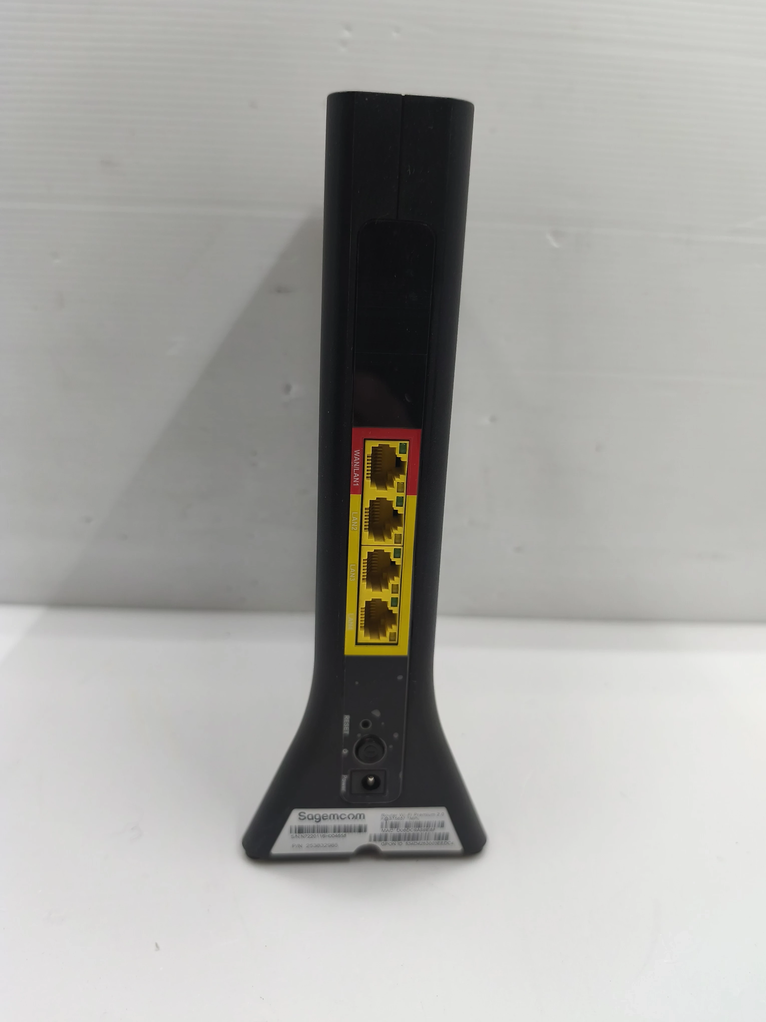 router-wi-fi-premium-20-t-mobile-model-fast5657