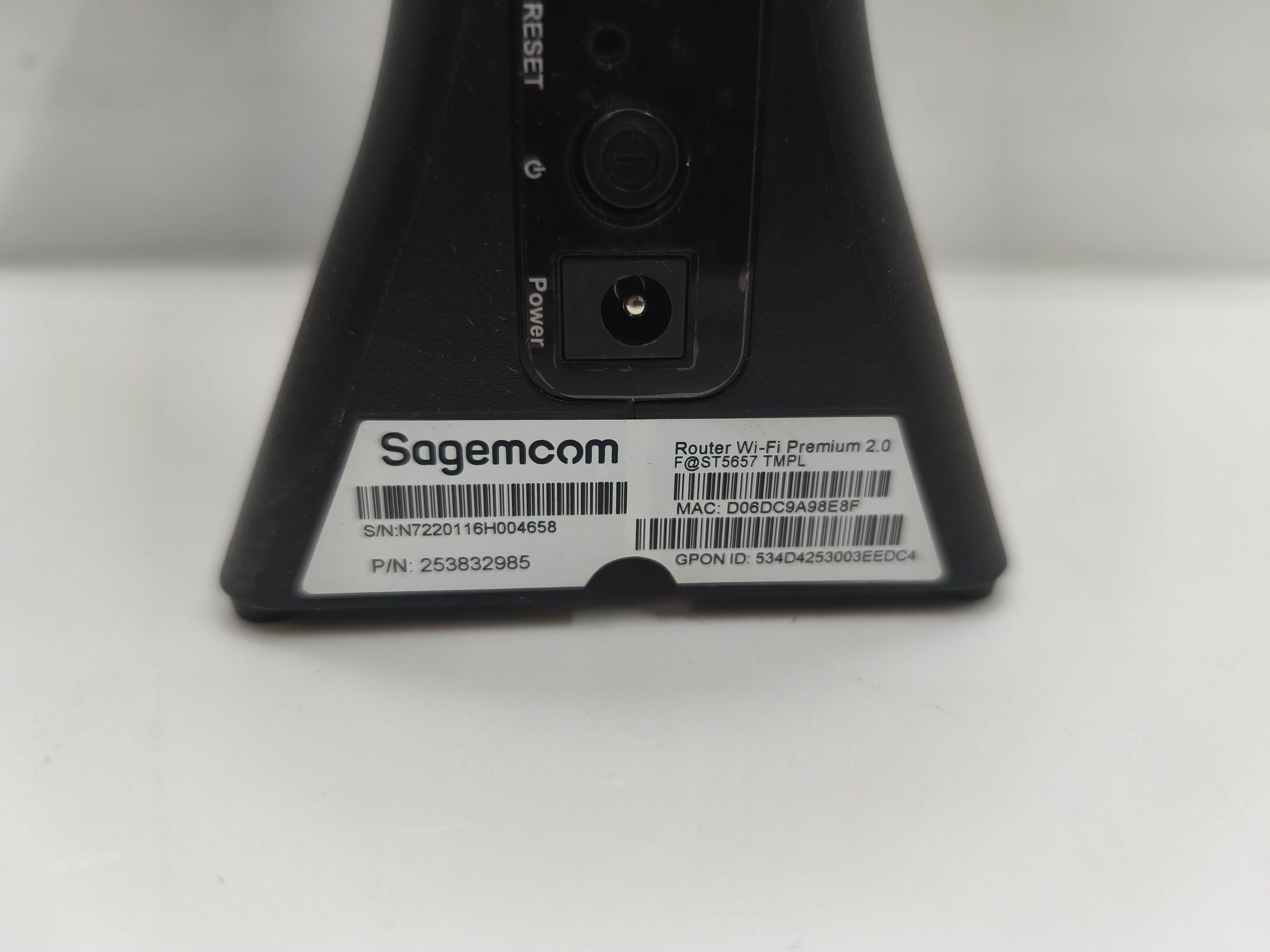 router-wi-fi-premium-20-t-mobile-ean-gtin-3425160340464