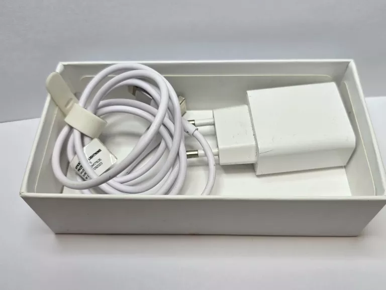 iphone-x-256gb-89bat-cichy-glosnik-rozmow-pojemnosc-akumulatora-2900