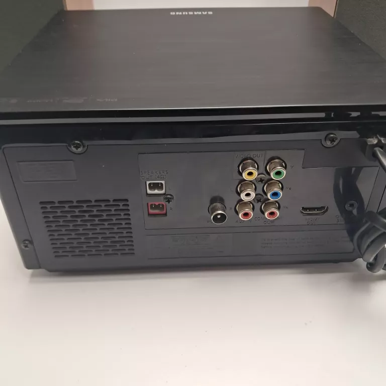 WIEŻA SAMSUNG MM-E430D + GŁOŚNIKI EDIFIER P12