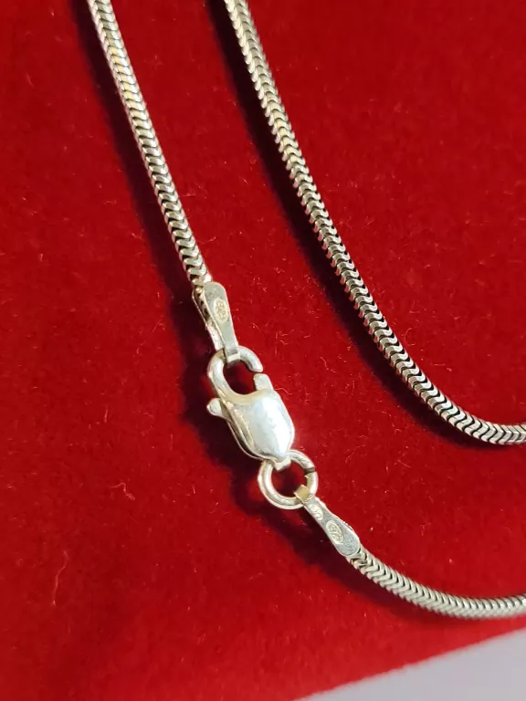 SREBRNY ŁAŃCUSZEK 3,2 G / 925